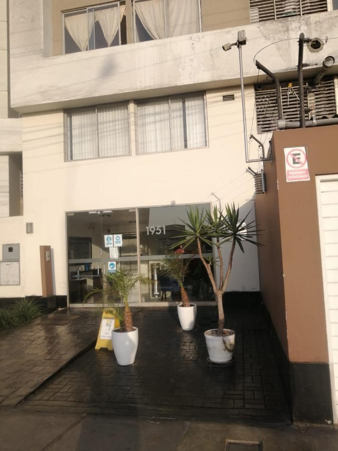 Апартаменти Departamento Estudio Full Equipado Wifi Cerca A Todo Ліма Екстер'єр фото